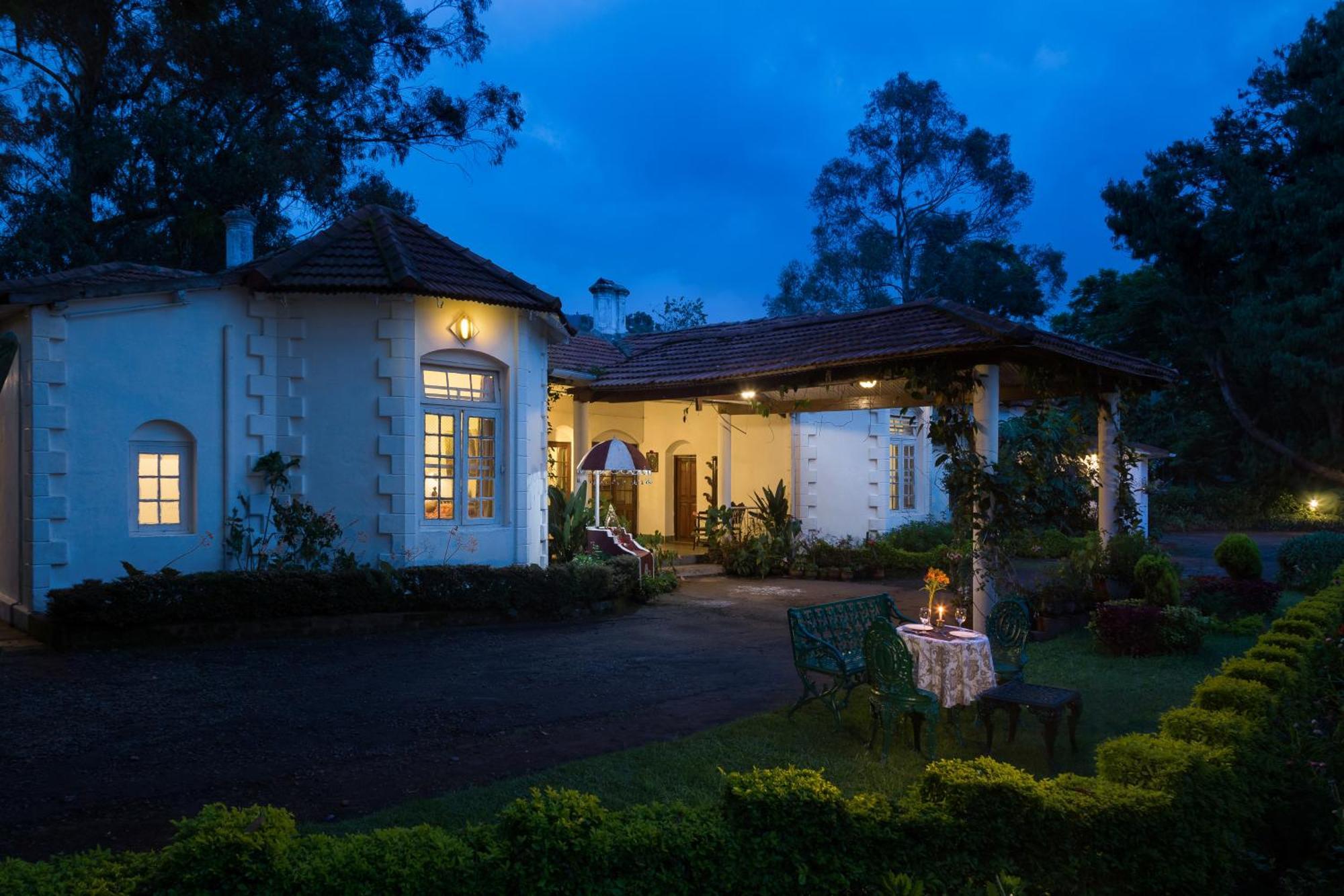Neemrana's Wallwood Garden Coonoor Buitenkant foto